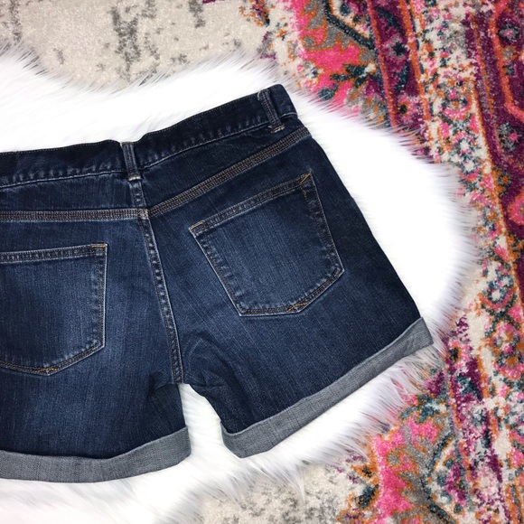 GAP 1969 Sexy Boyfriend Shorts Cuffed Dark Wash - Picture 5 of 8